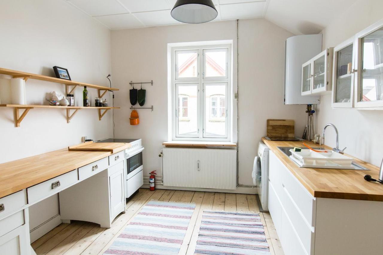 Spacious Private Apartment For Family Holiday Stege Exteriör bild